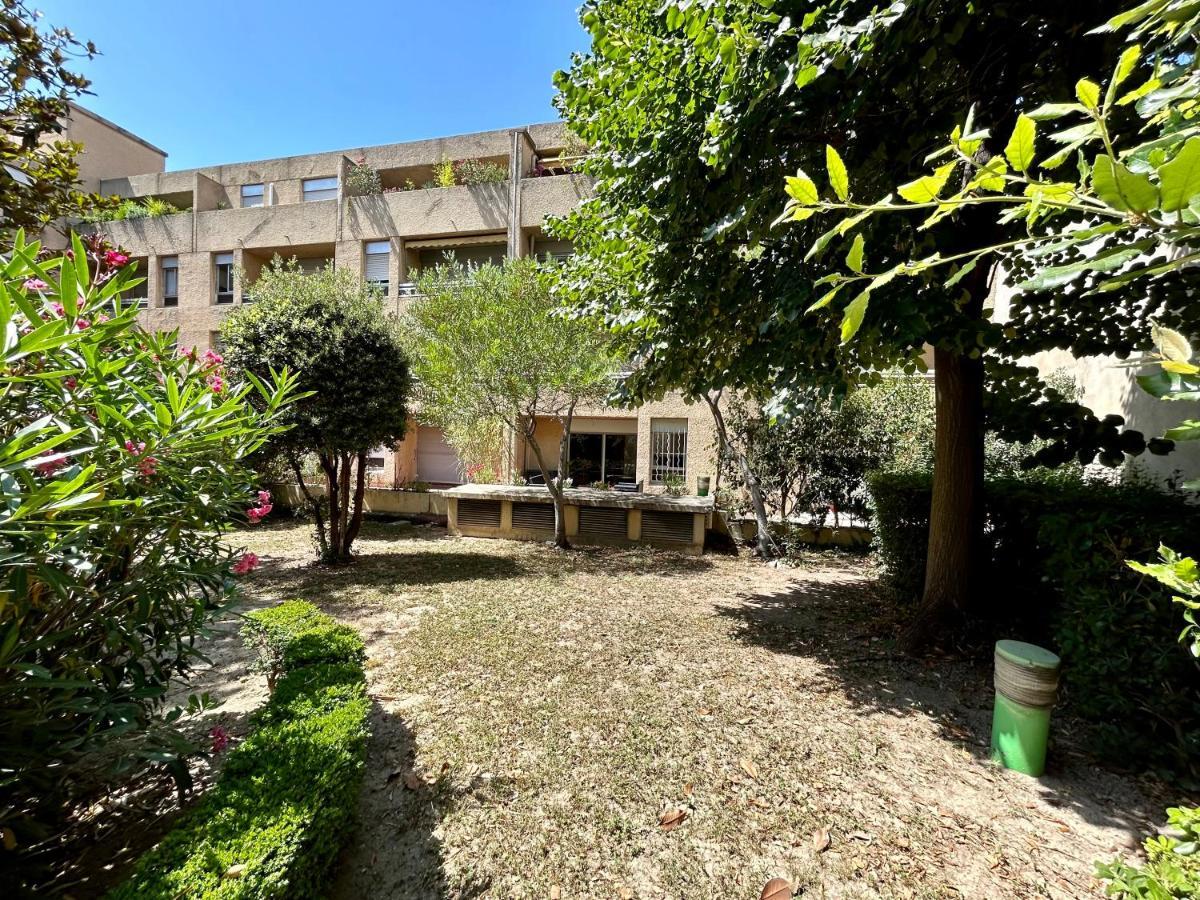 D'edmond Rome Favier Apartment Marseilles